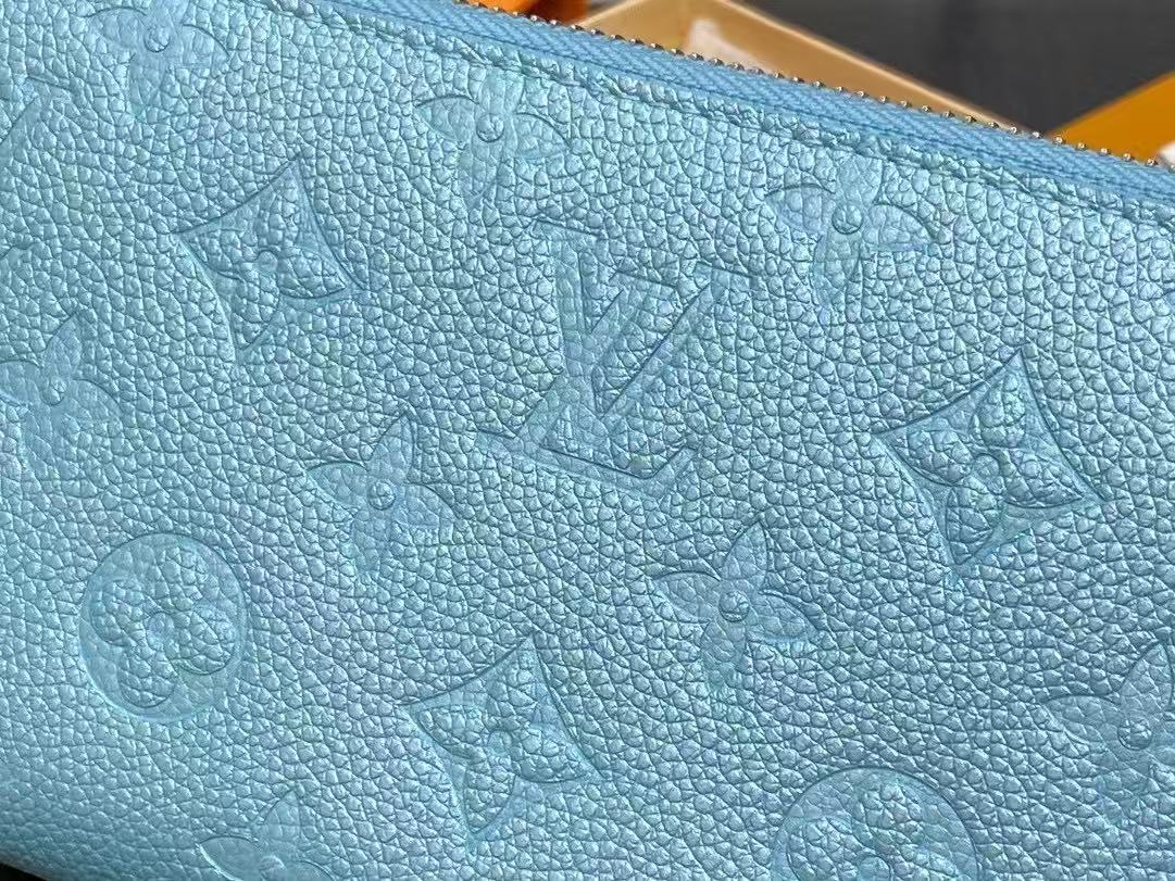 Zippy Wallet Monogram Empreinte Leather