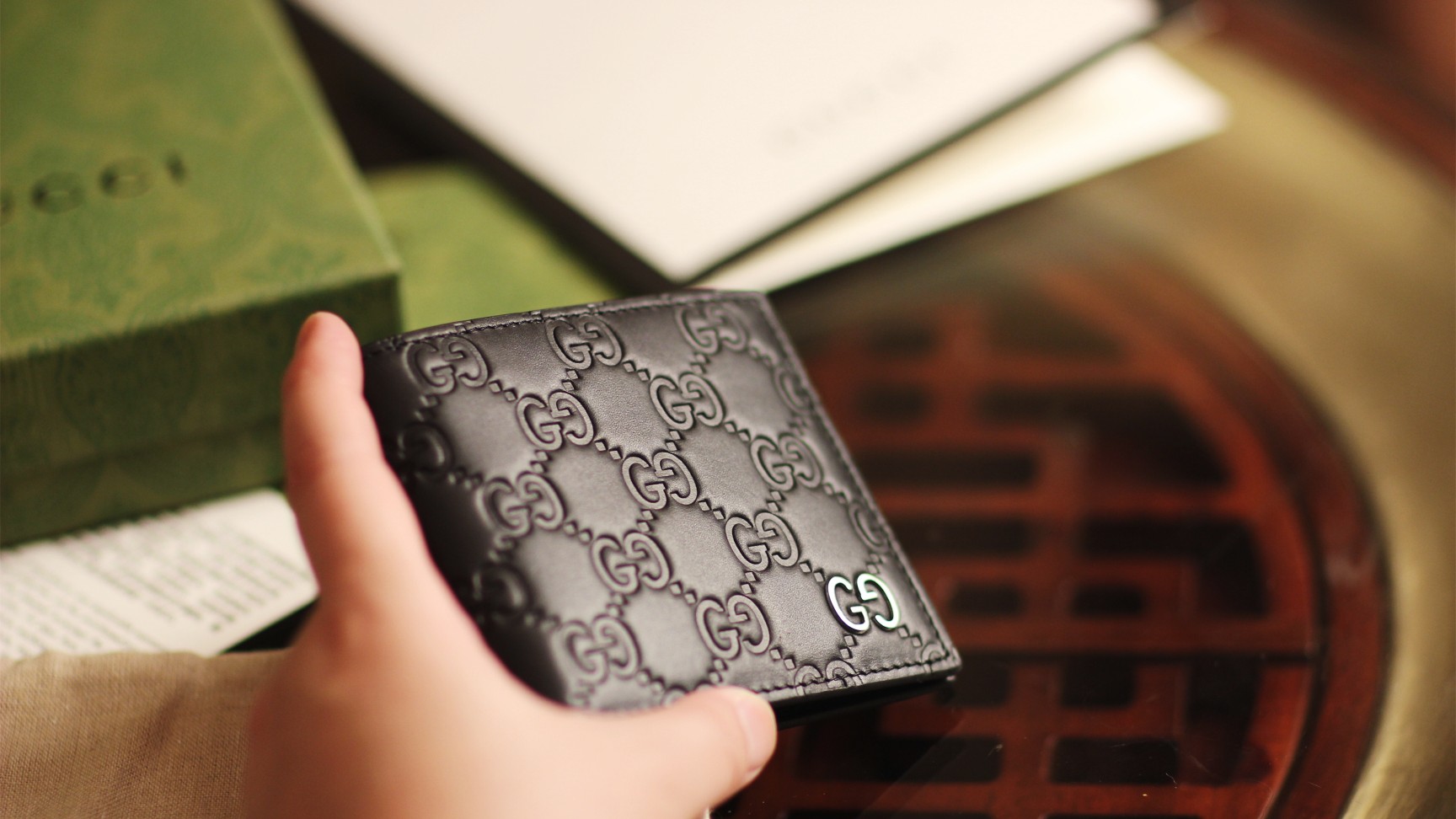 Gvc*1 Signature wallet
