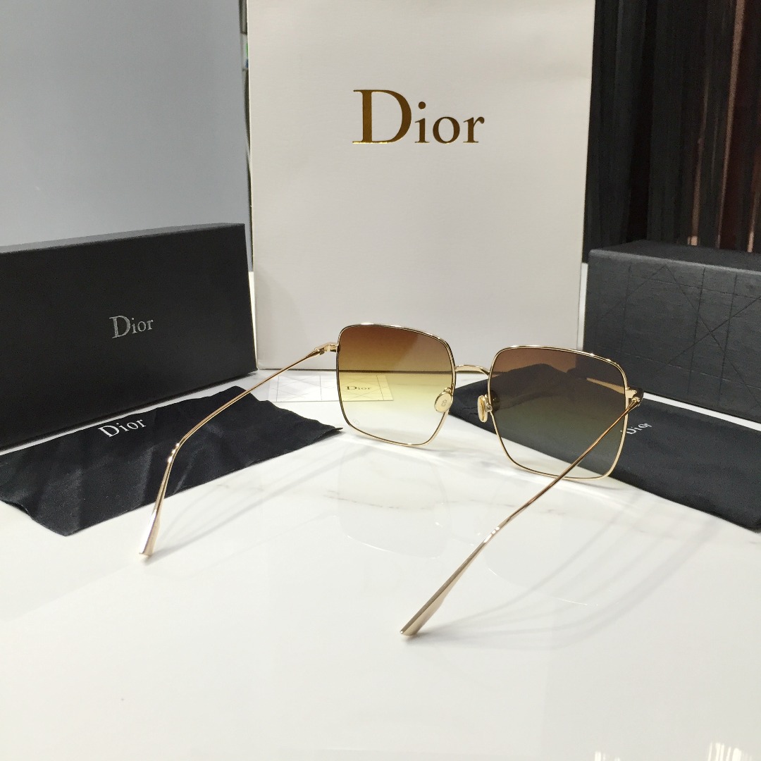 Stellaire Square Sunglasses
