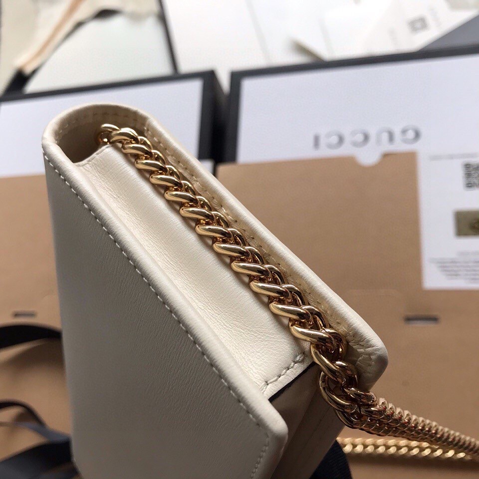 Gvc*1 Horsebit 1955 wallet with chain