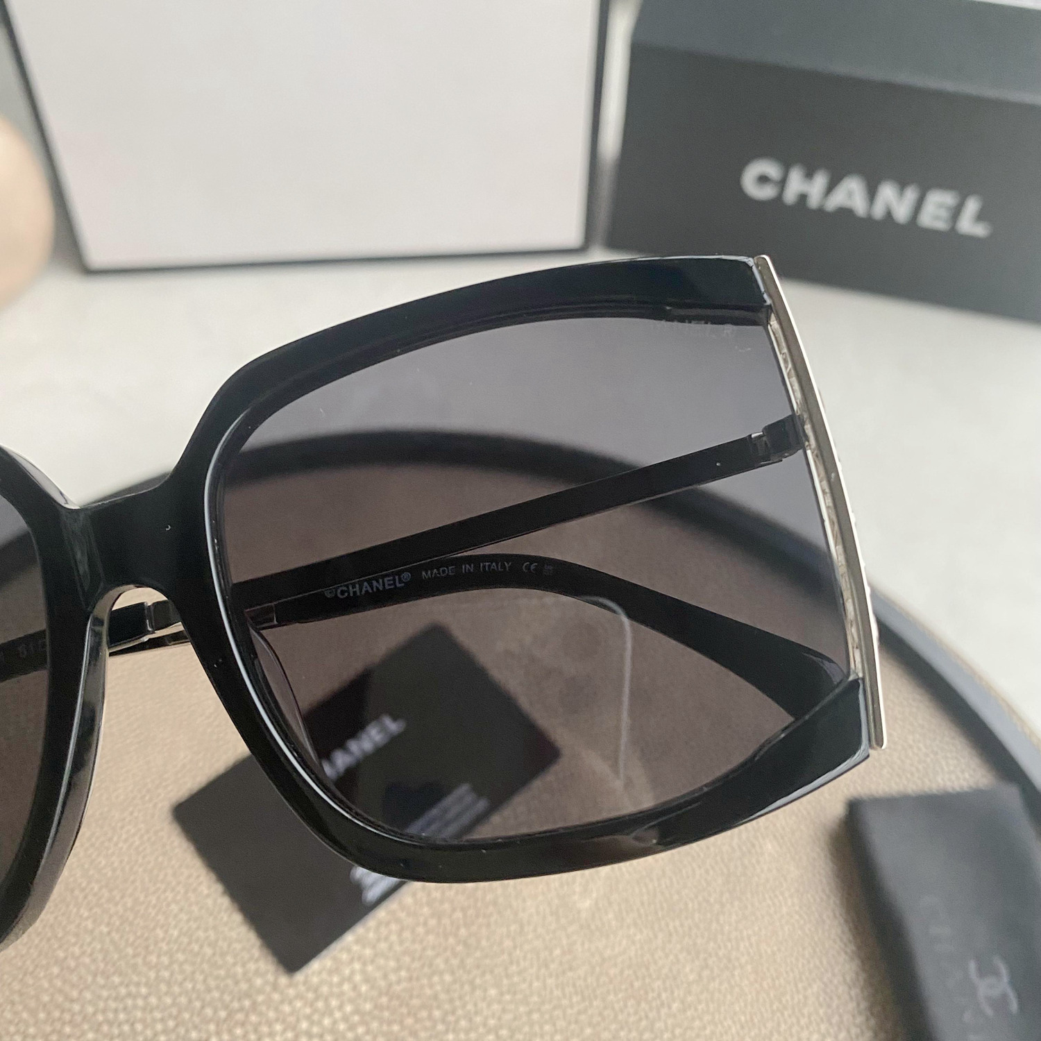 Square Sunglasses