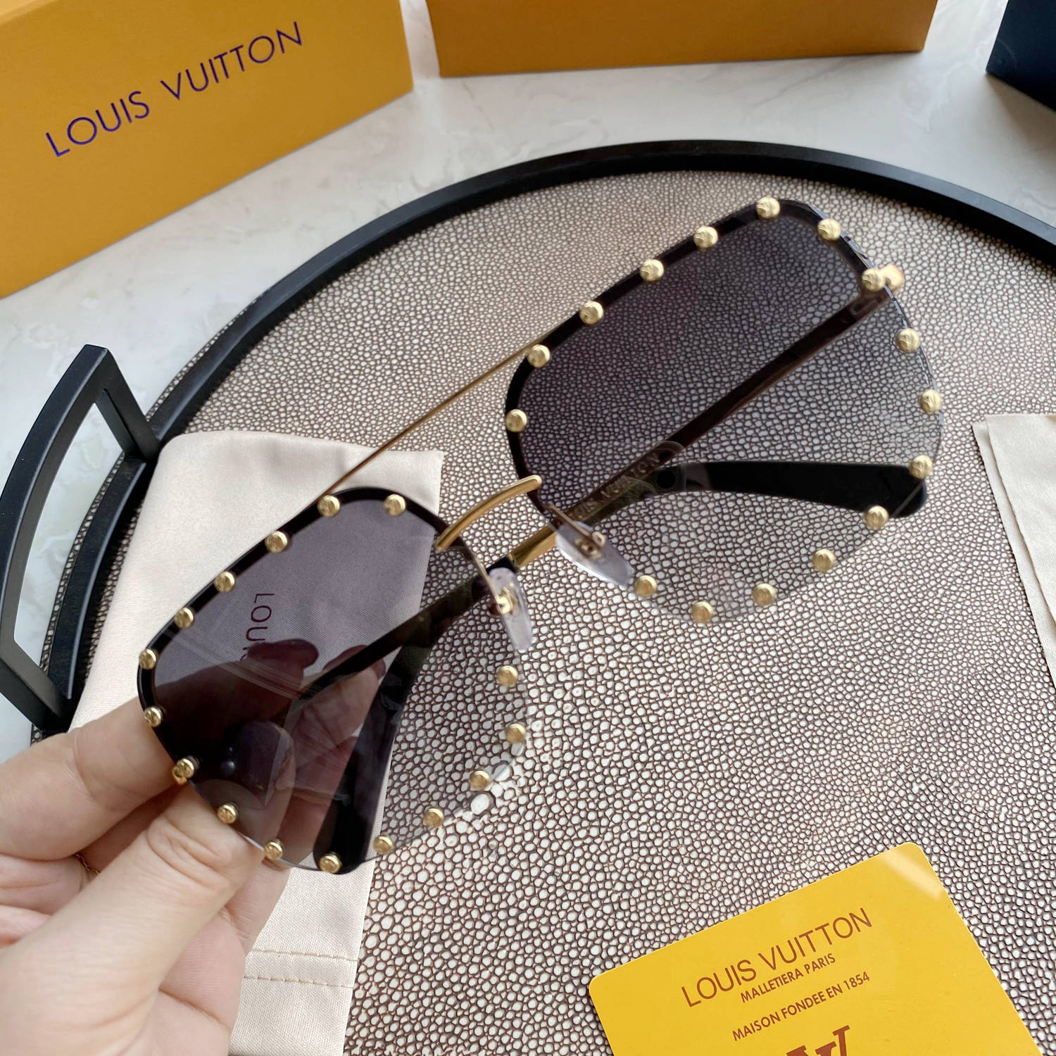New D1am0nd Inlaid Women’s Flat Mirror Anti Blue Mirror Computer Goggle Play Phone Eye Protection