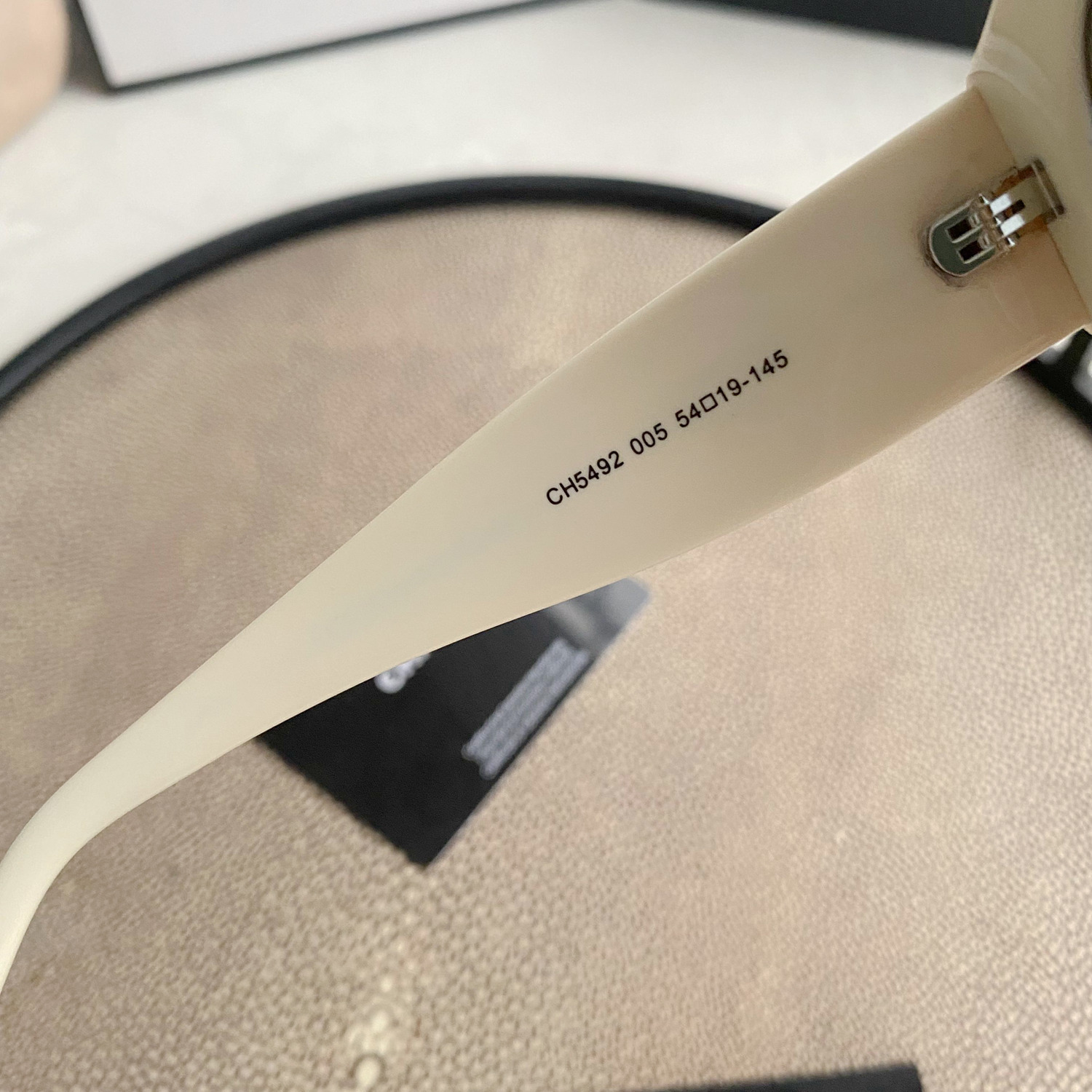 Vintage Ch**el sunglasses
