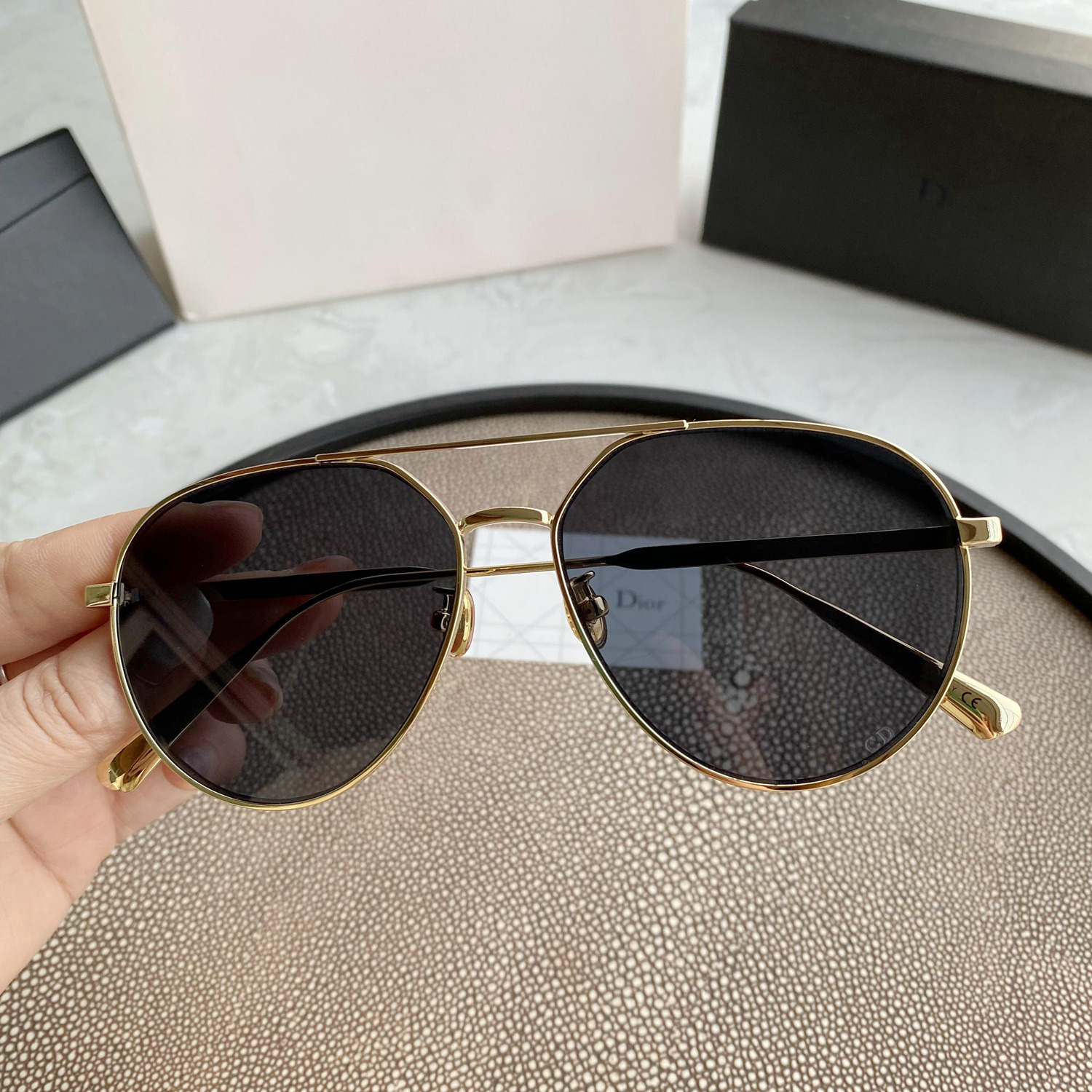 D10r Sunglasses
