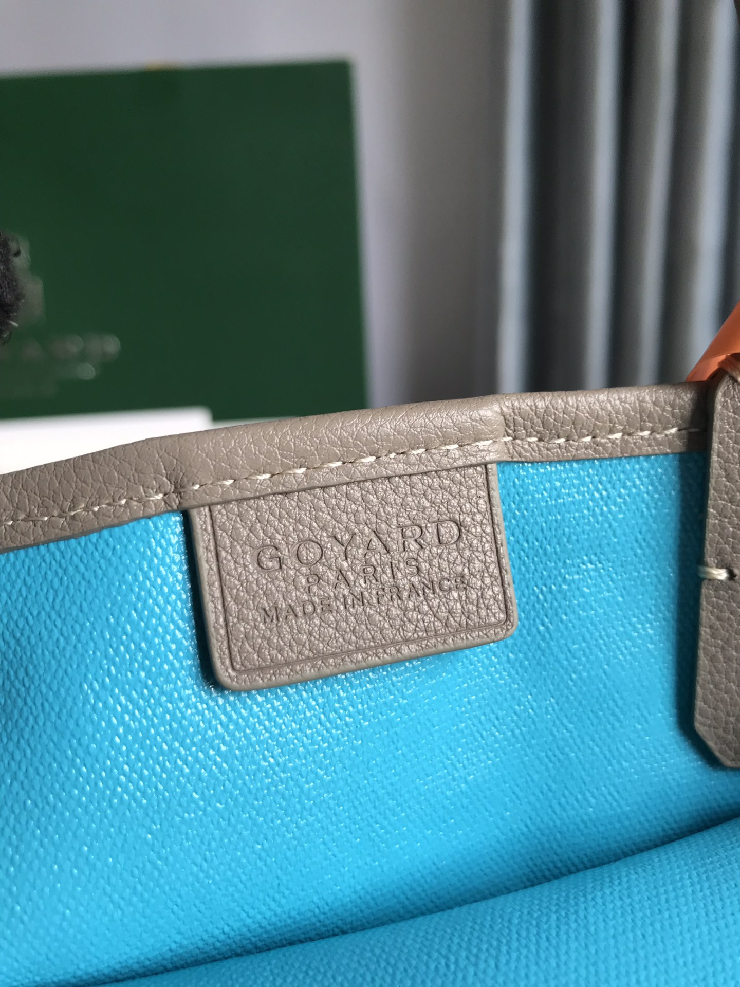 G09ard poitires bag