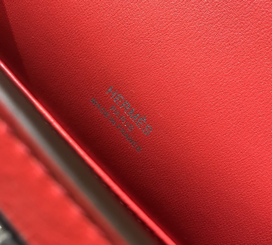 H**me5 Kelly Pochette
