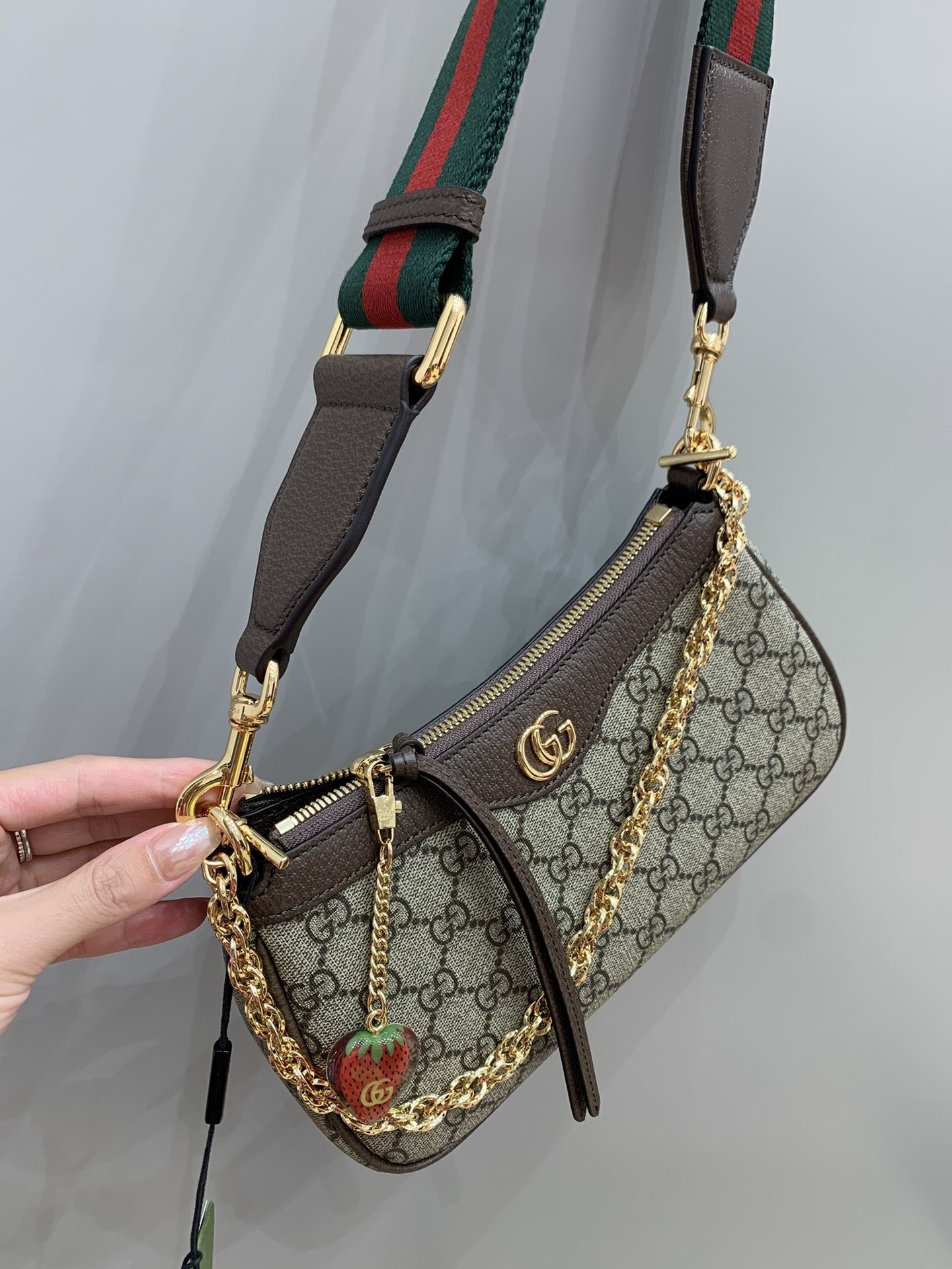 Ophidia shoulder bag