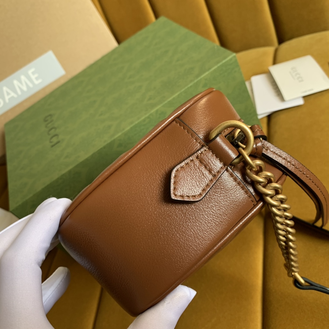 GG Marmont small matelassé shoulder bag