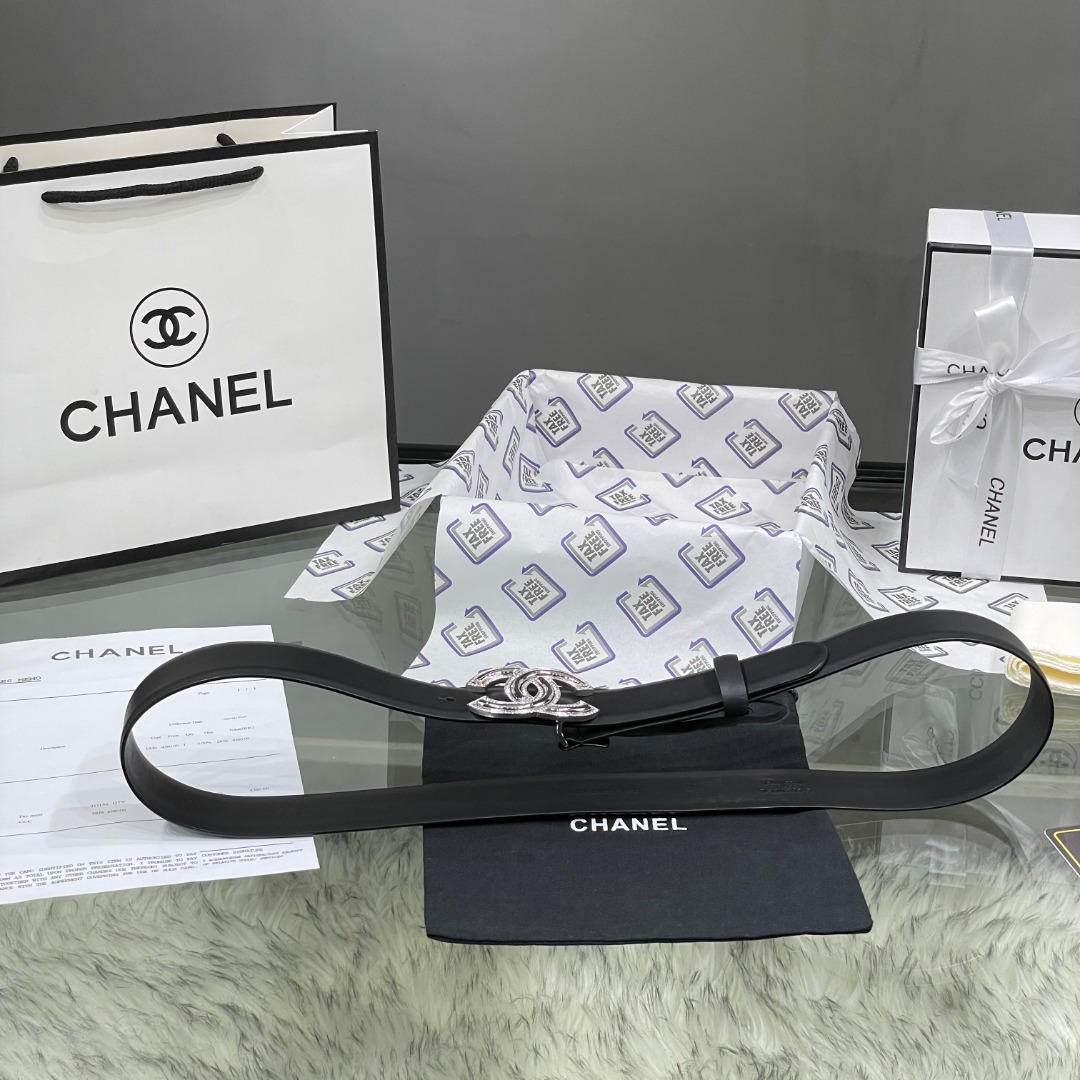 Ch**el Red Patent Leather CC Logo Belt