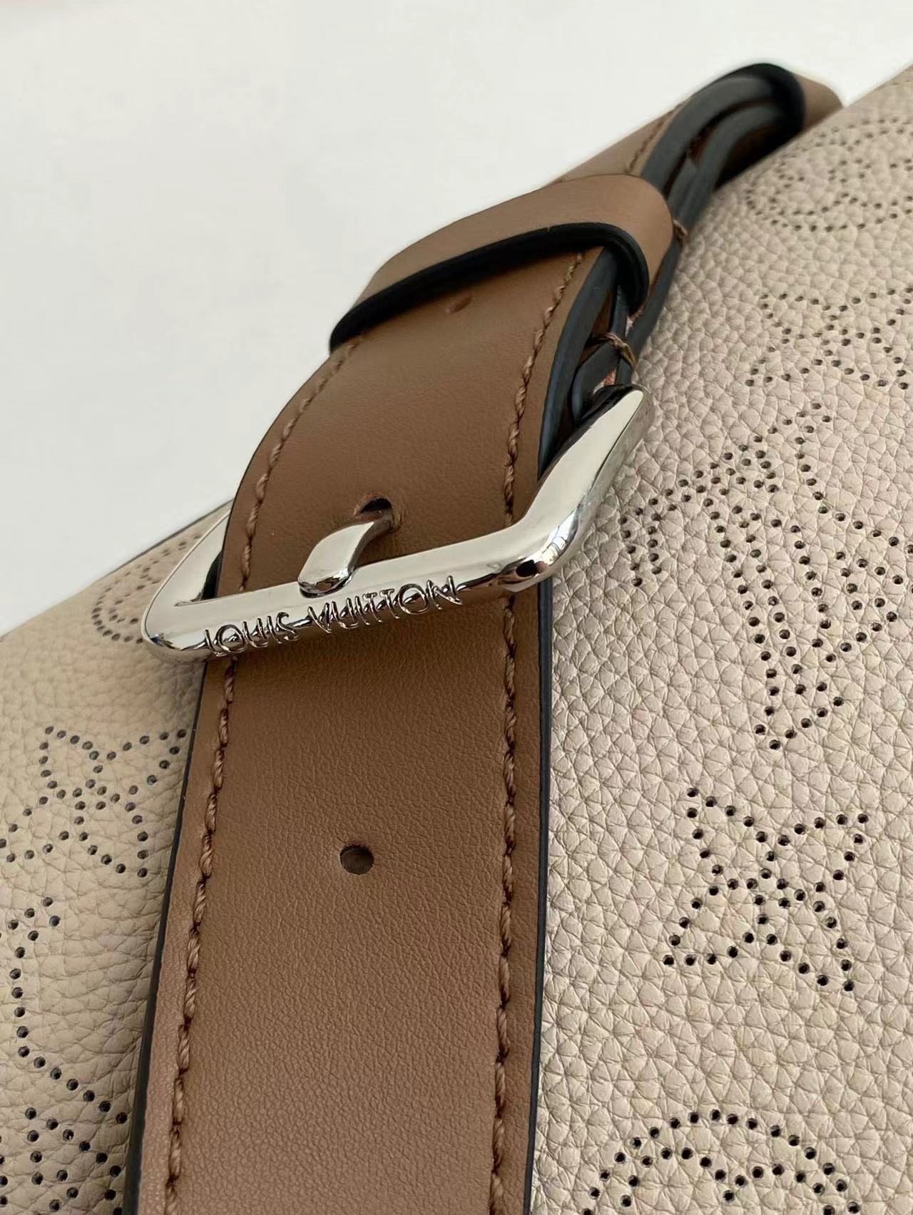 BEAUBOURG HOBO MM