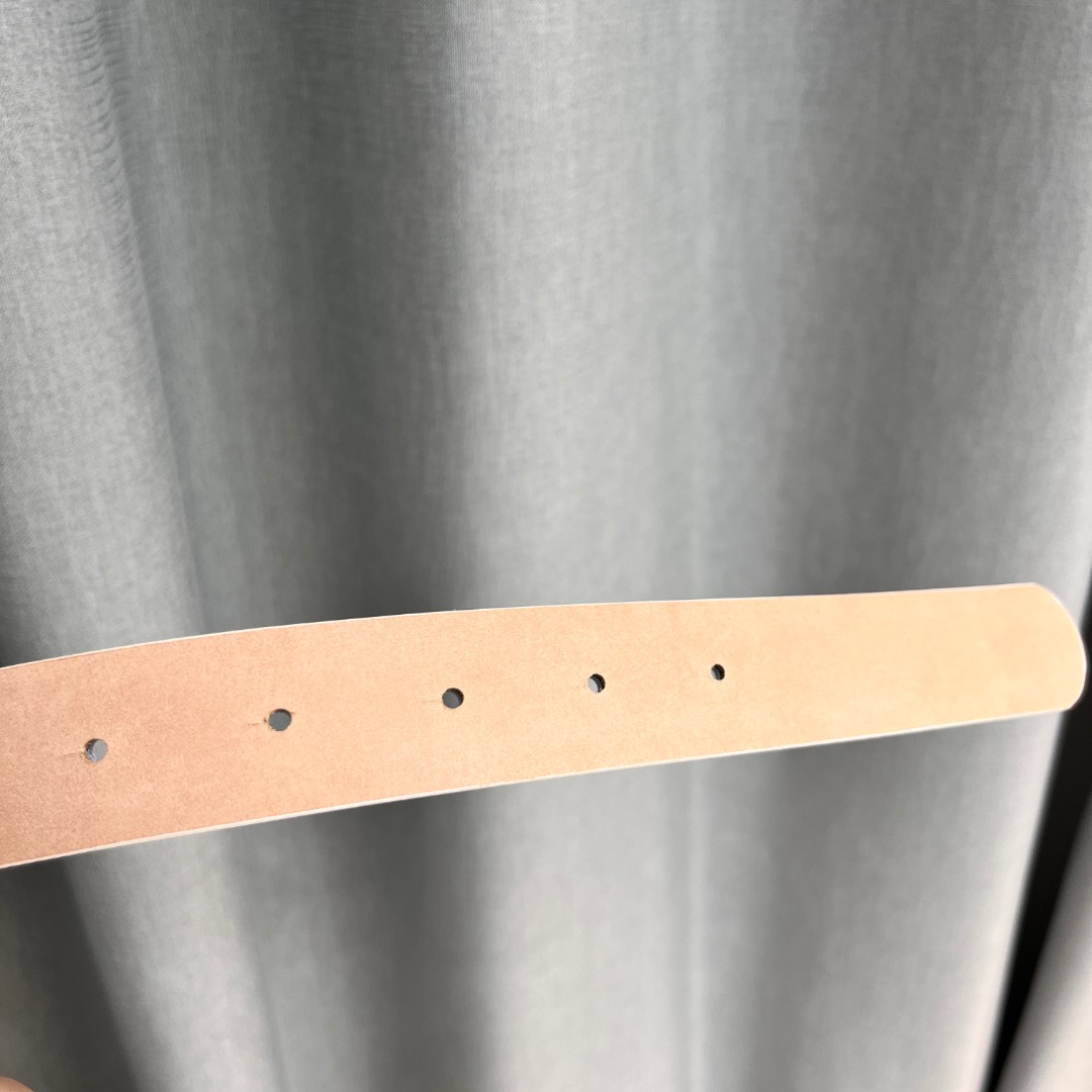 Ch**el C logo belt