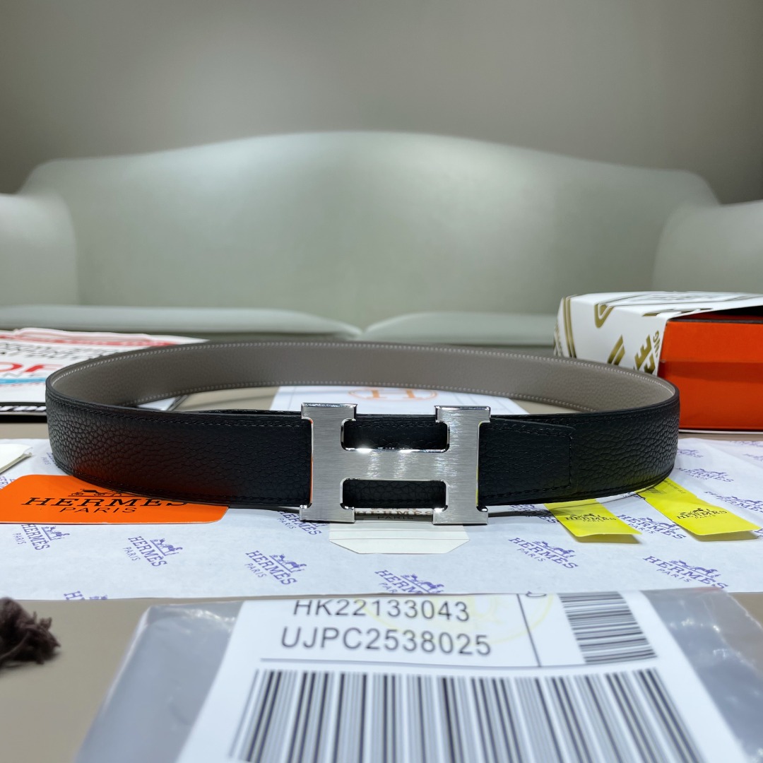 H**me5  Cowhide Belt