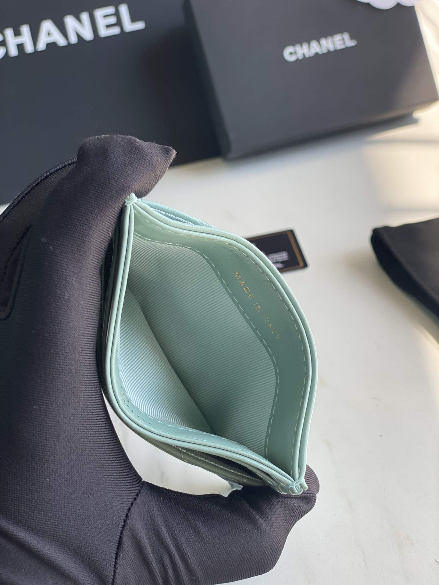 Ch**el 19 CARD HOLDER