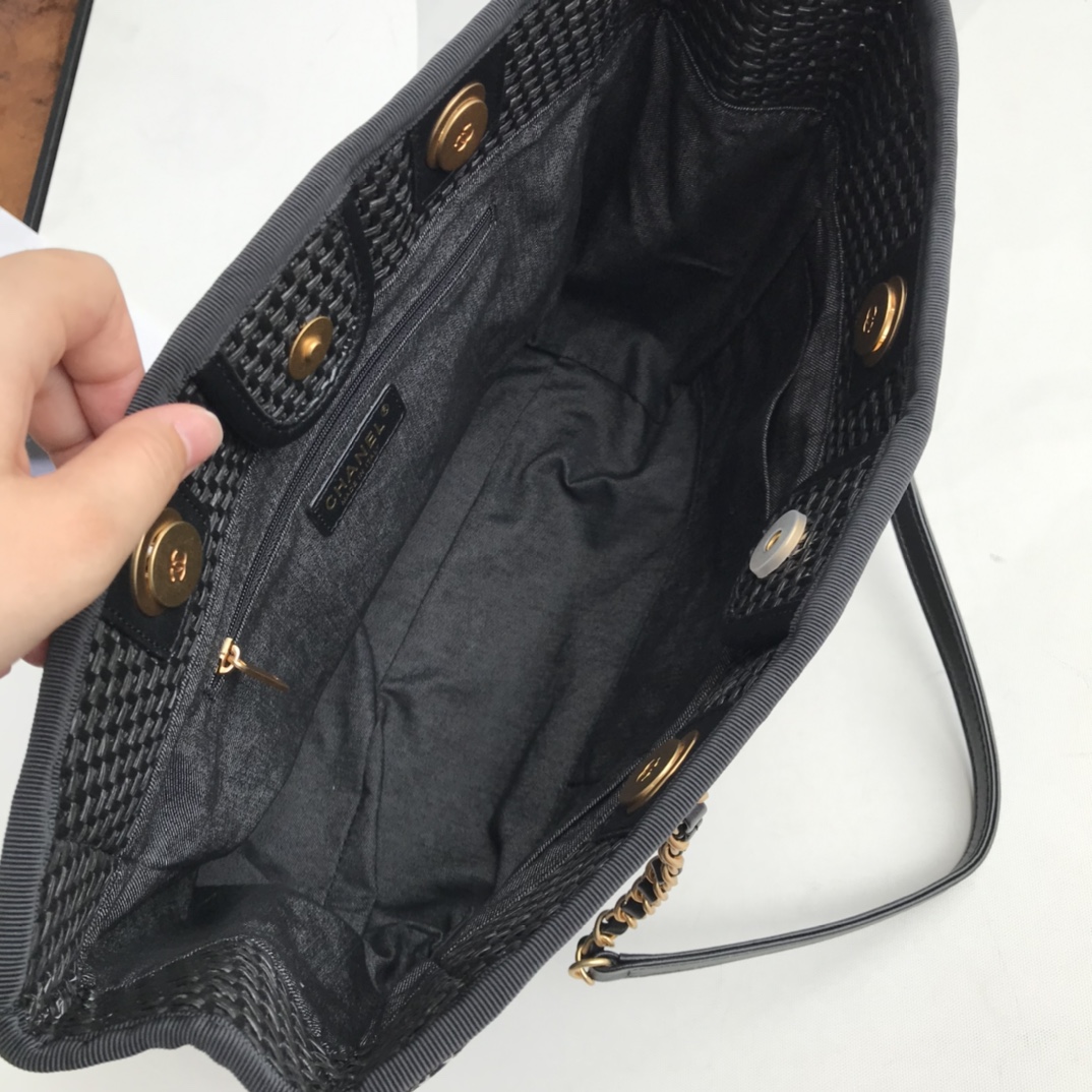 Ch**el TOTE