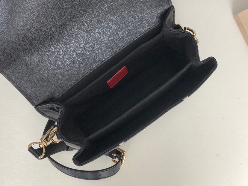 LV CRAFTY POCHETTE MÉTIS