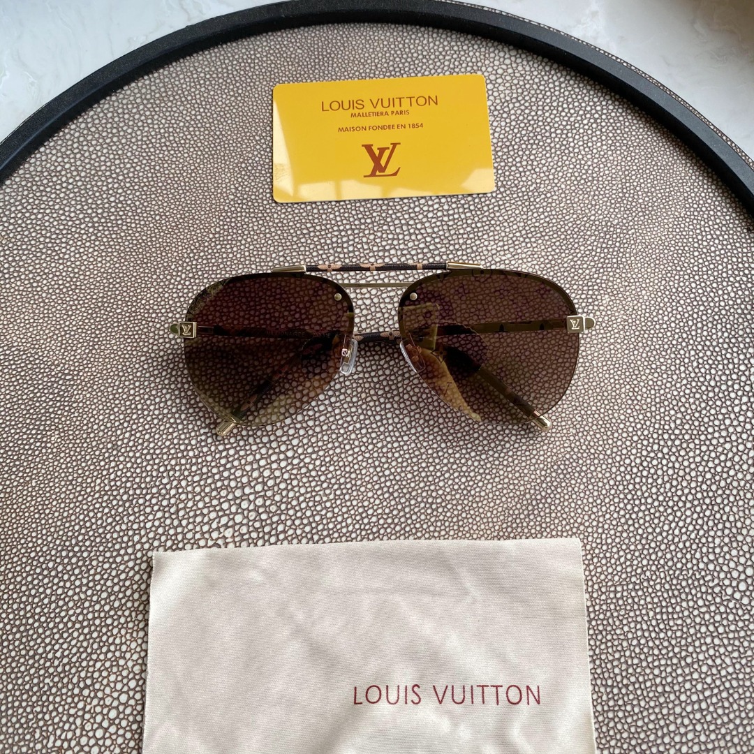 L0vis Vvtt0n CLOCKWISE CANVAS SUNGLASSES