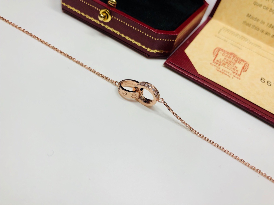 Ca*t1er Love Necklace Rose Gold