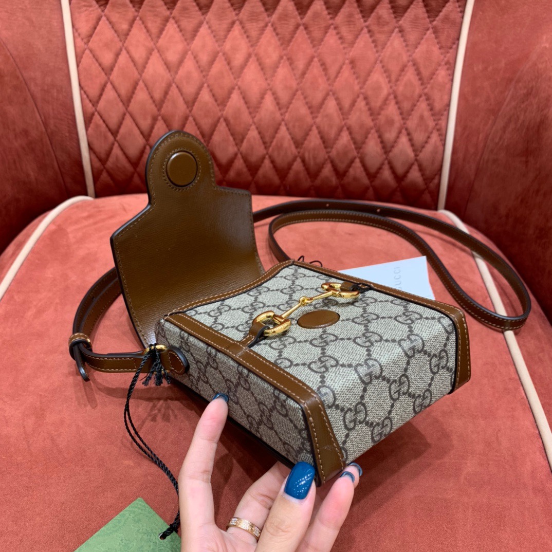 Horsebit bag