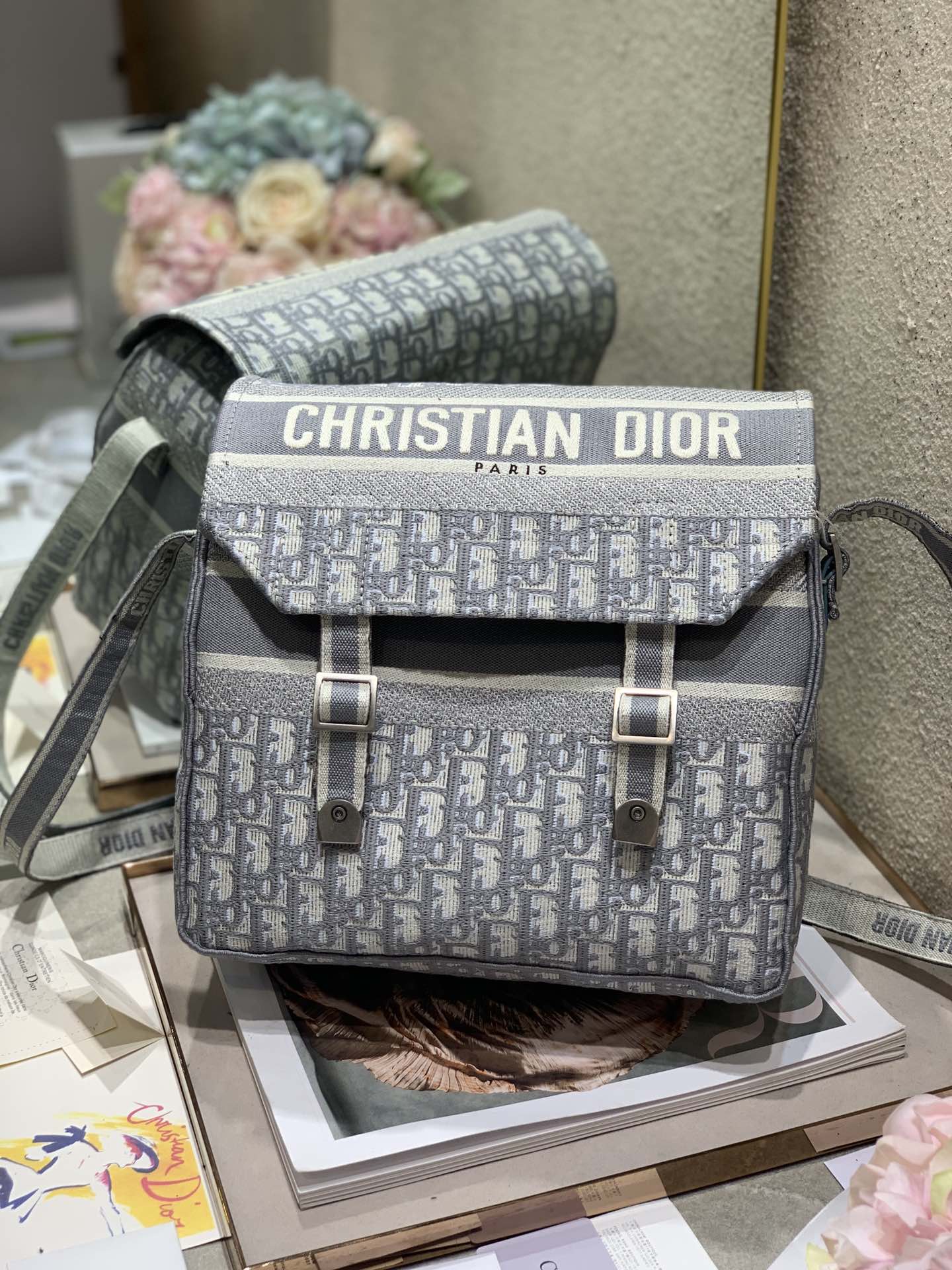D10r Oblique Camp Bag