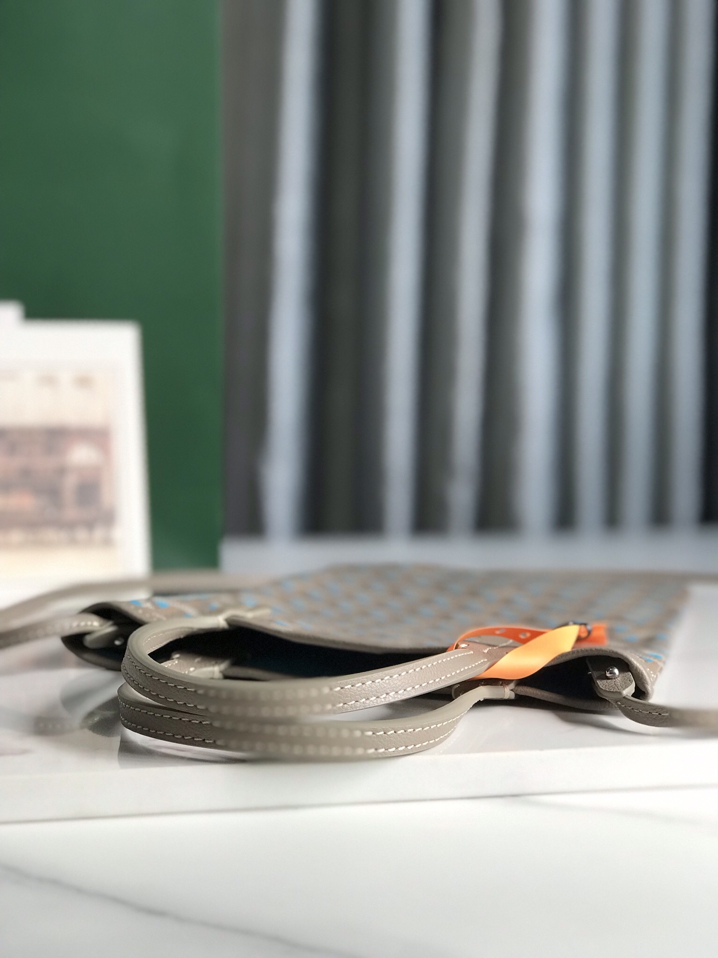 G09ard poitires bag