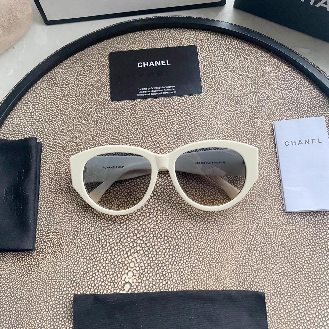 Ch**el Sunglasses