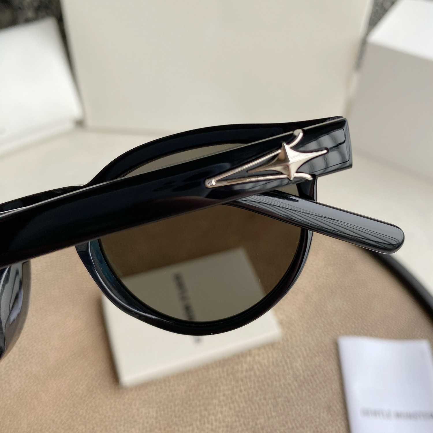 Ron Sunglasses