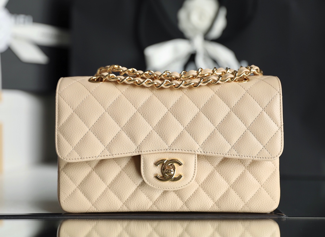 Ch**el small classic flap bag