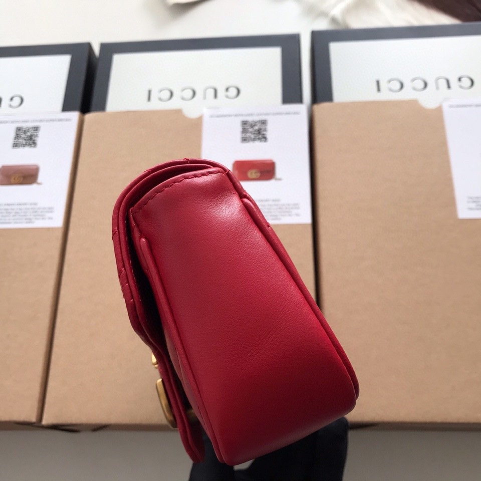 GG Marmont matelassé leather S*per mini bag