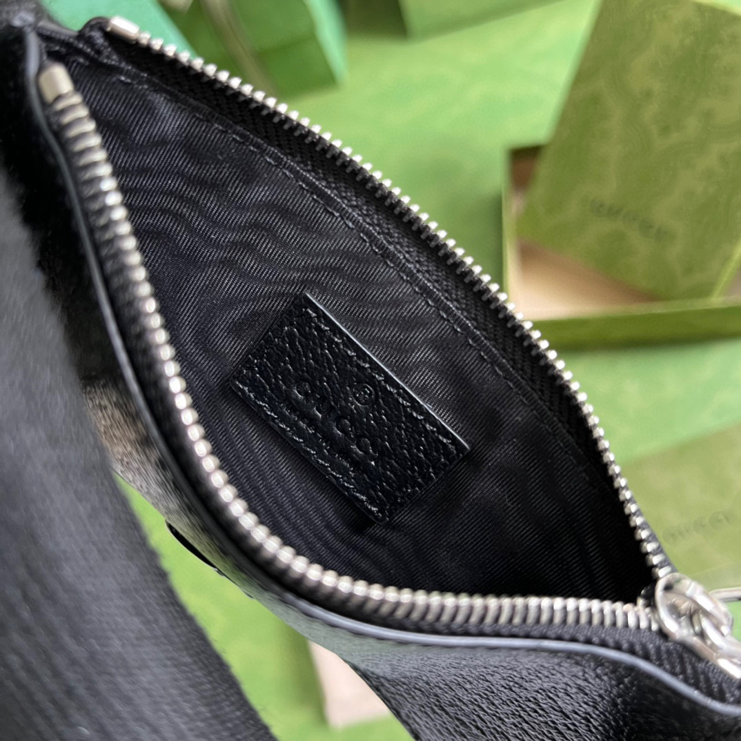 Gvc*1 Coin Purse