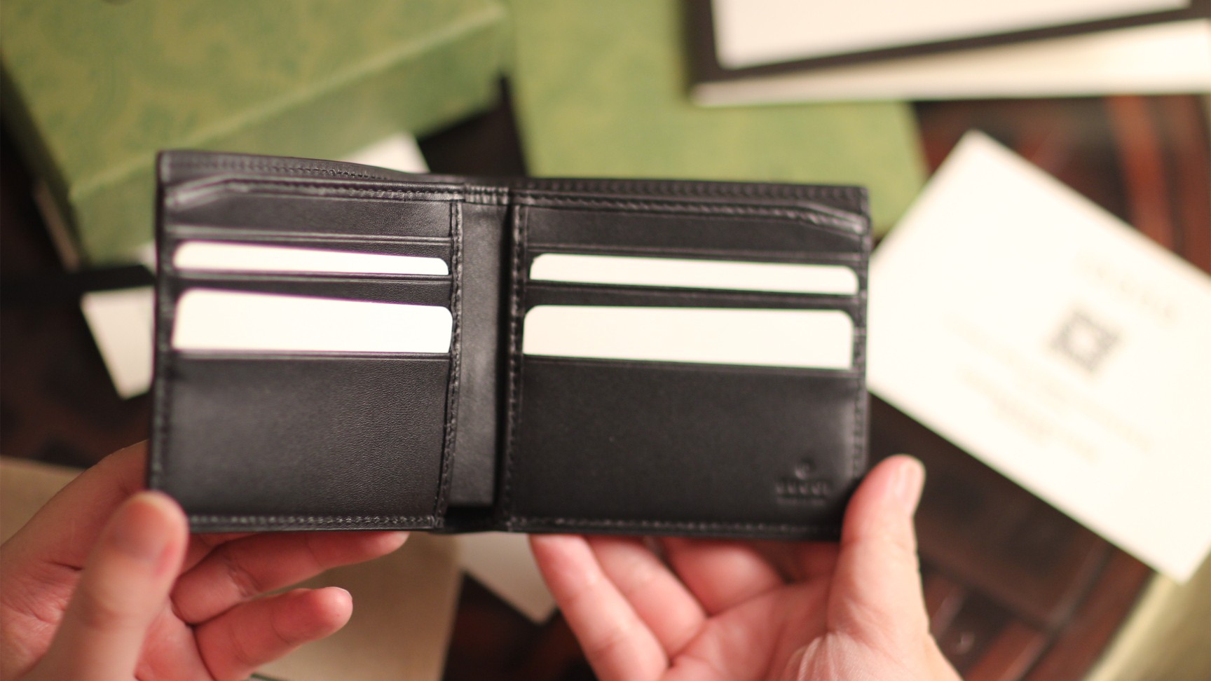 Bee print GG Svp*me wallet