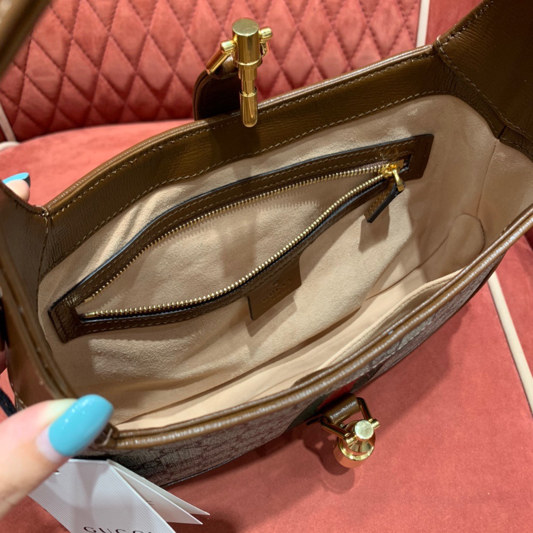 Gv*c1 Jackie bag