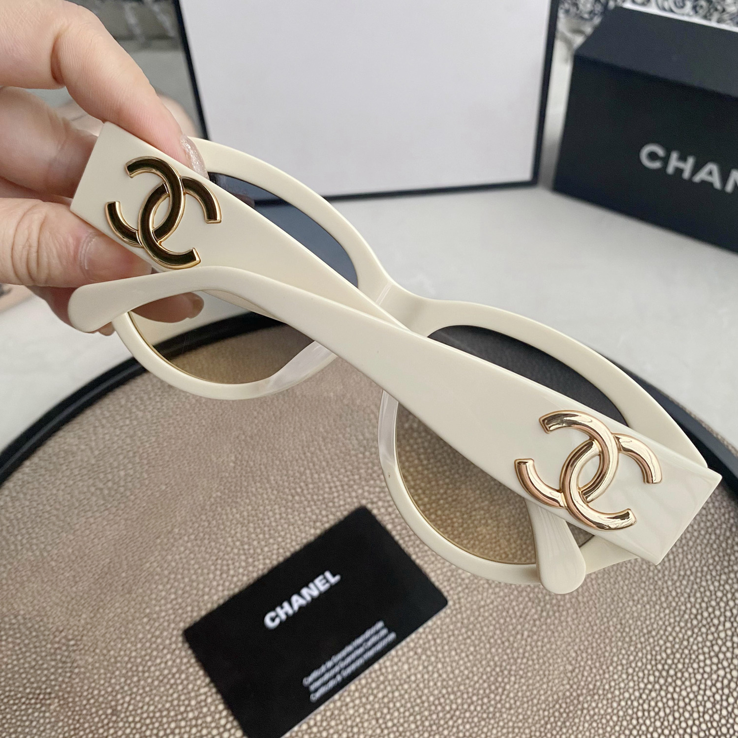 Ch**el Sunglasses