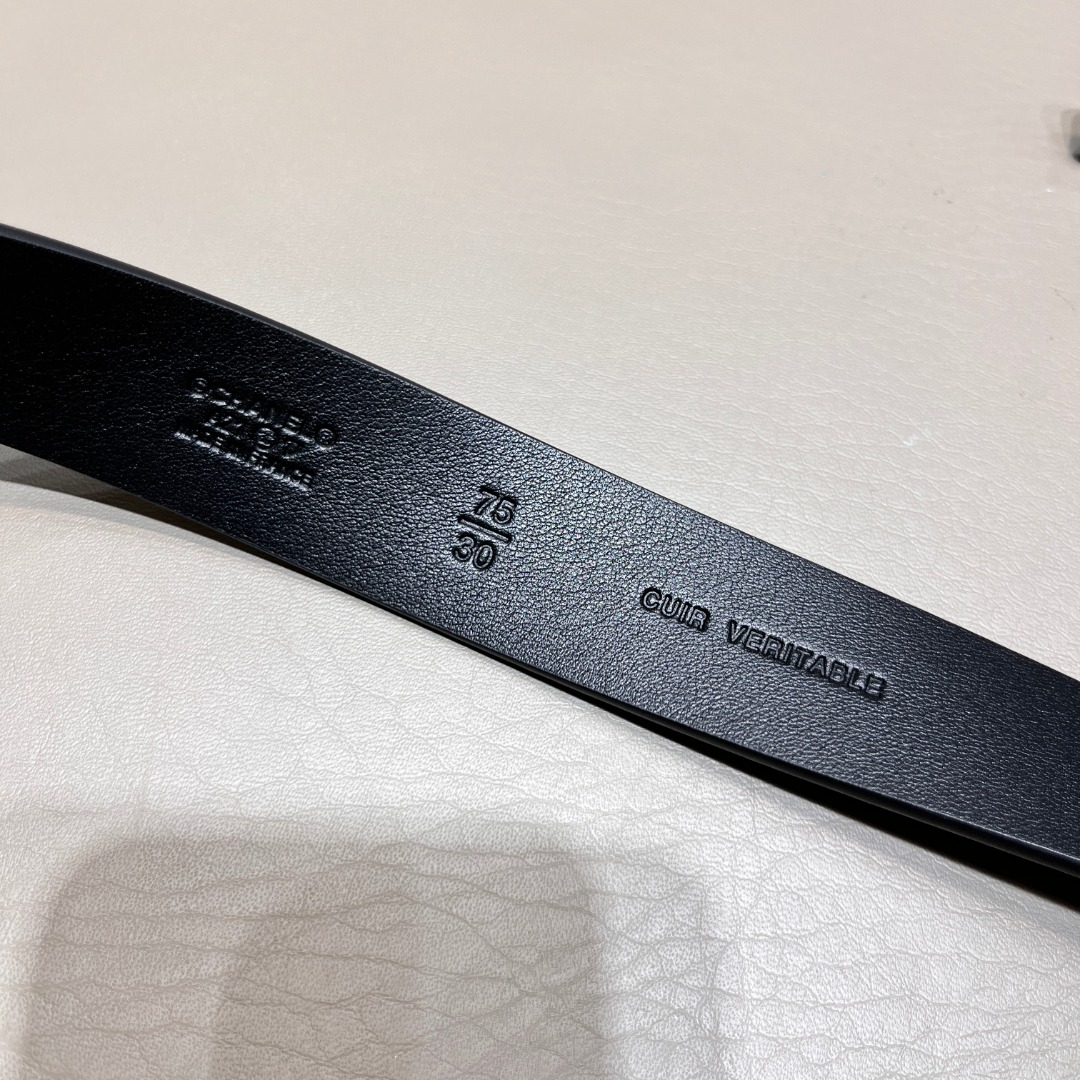 Ch**el belt 11