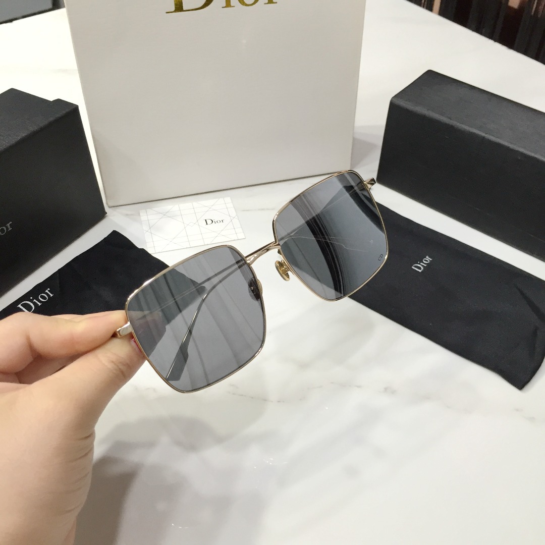 Stellaire Square Sunglasses