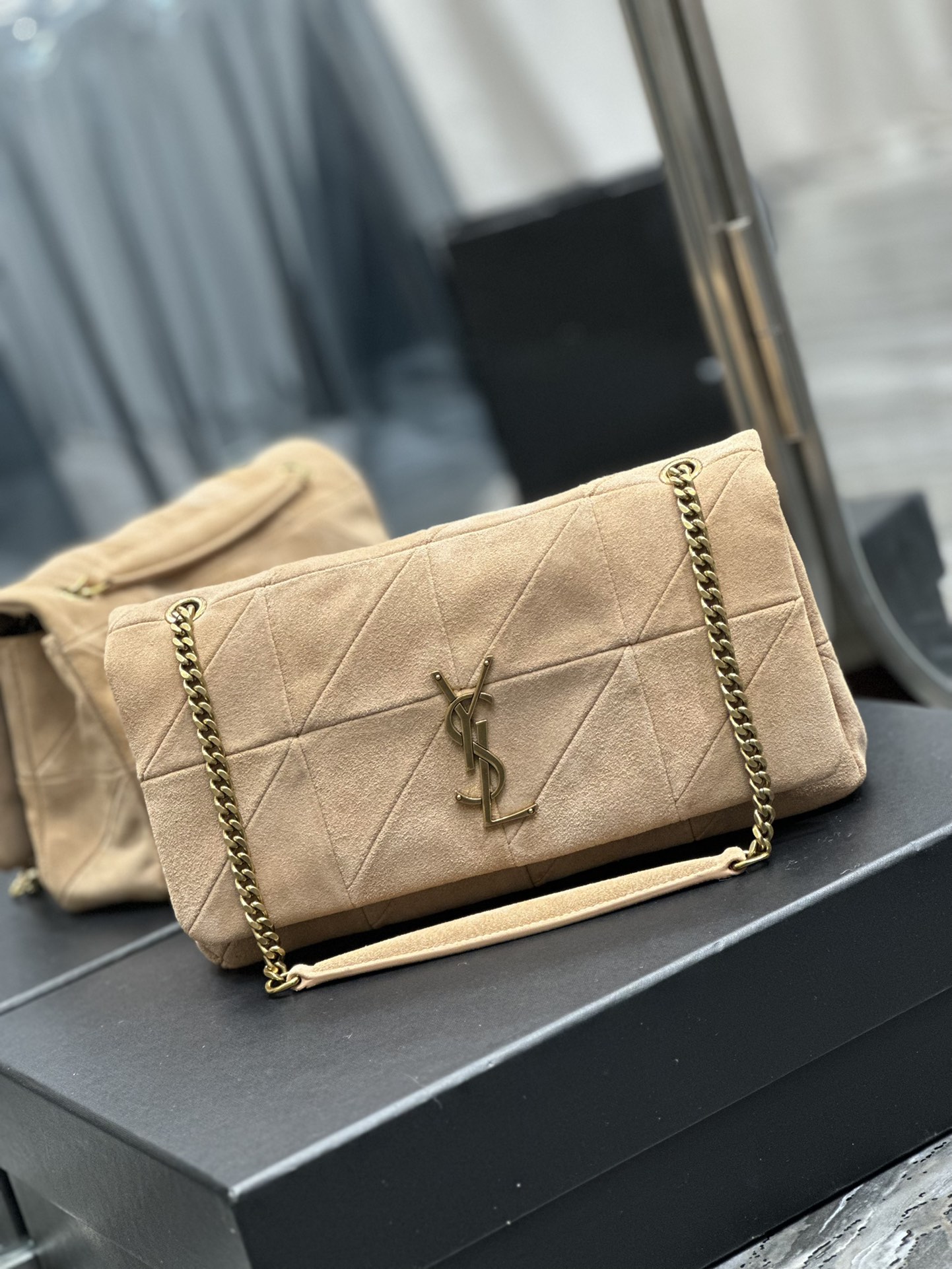 JAMIE MEDIUM CHAIN BAG “CARRÉ RIVE GAUCHE” IN LAMBSKIN AND SUEDE