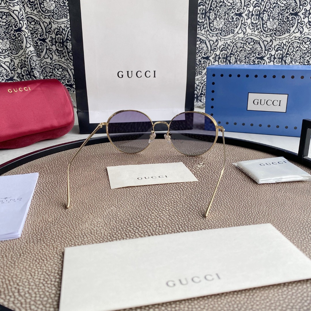 Ch10é eyewear engraved-logo round-frame sunglasses