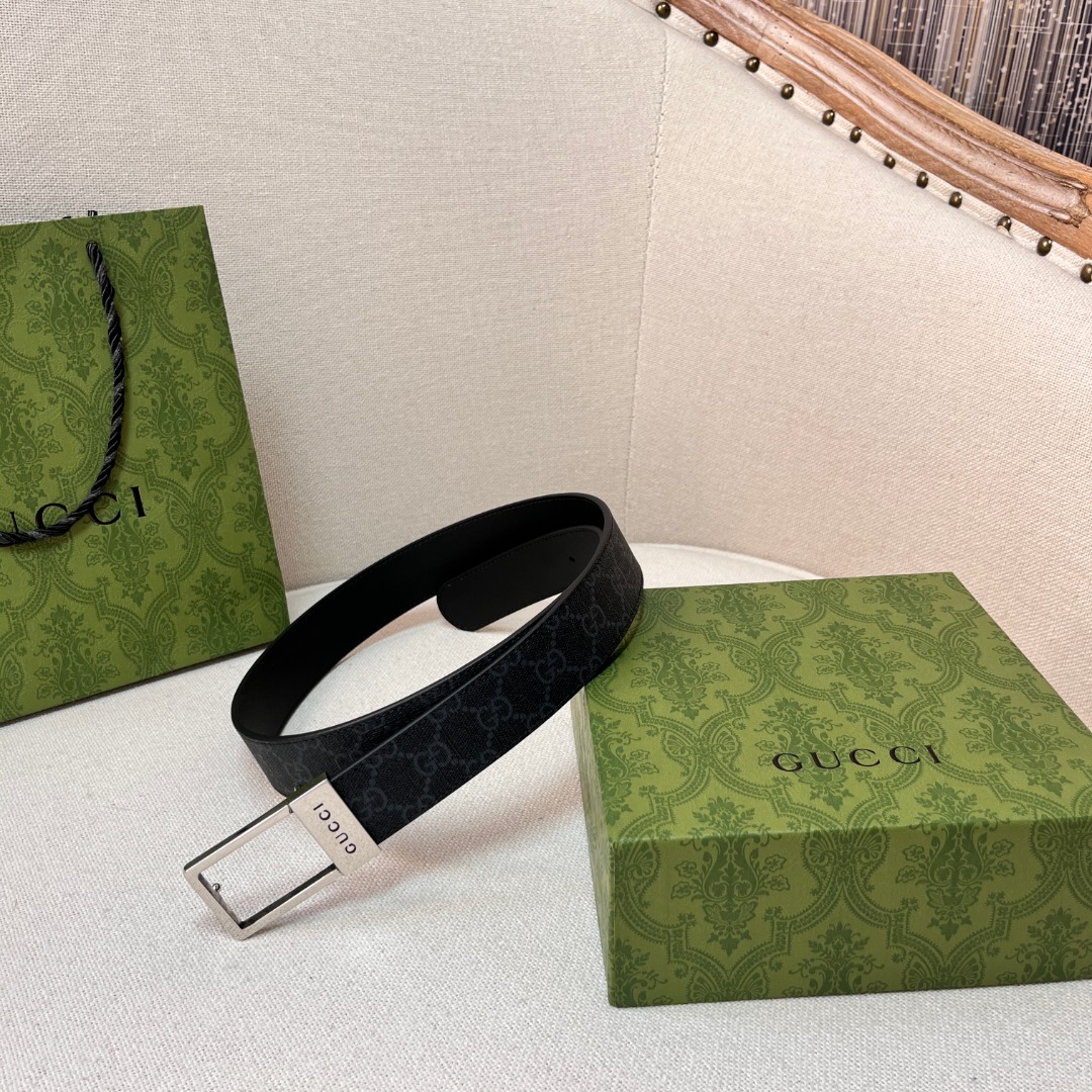 GG belt with silver buckle