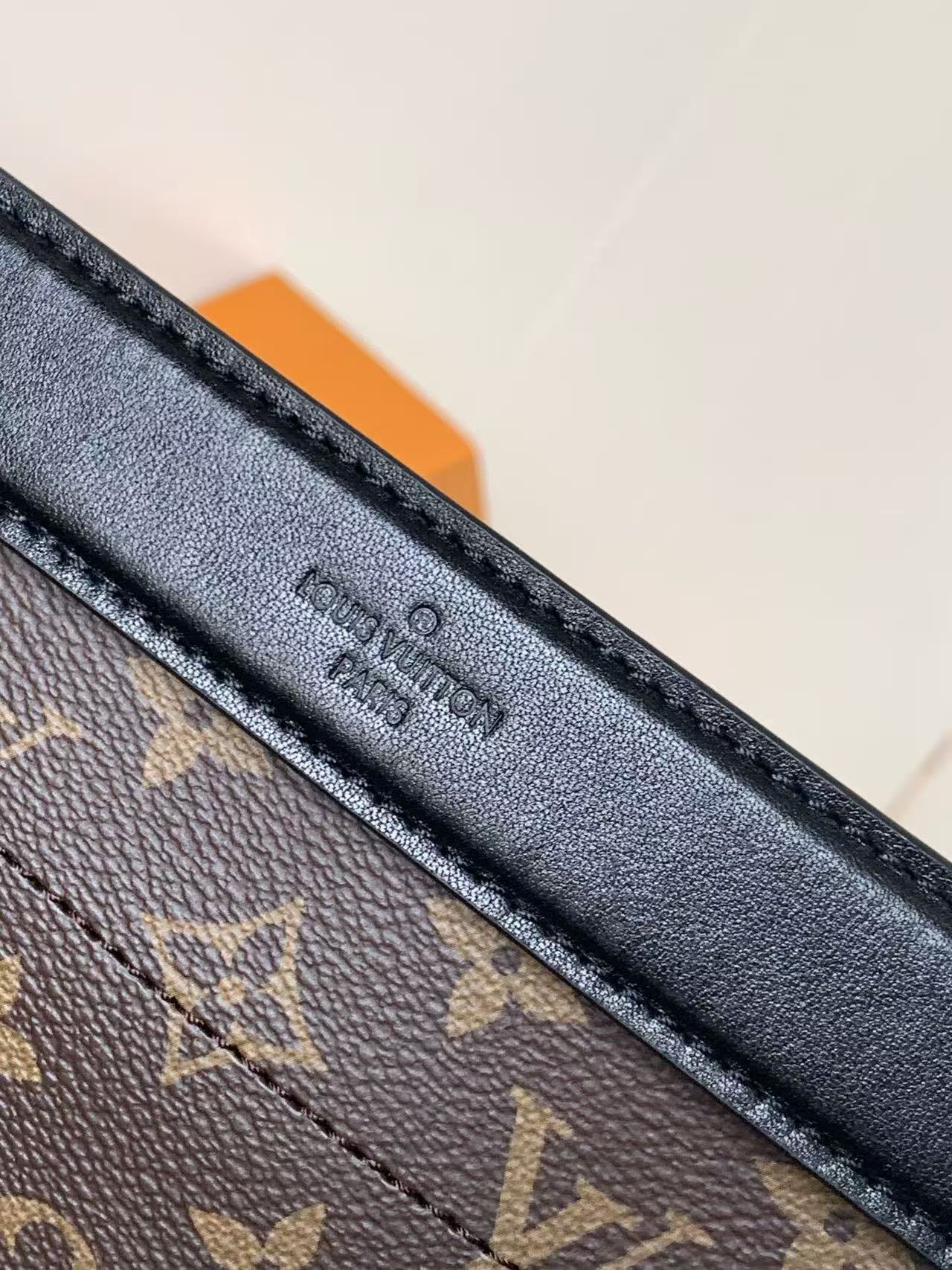 L0vis Vvtt0n Lucky Trunk Monogram