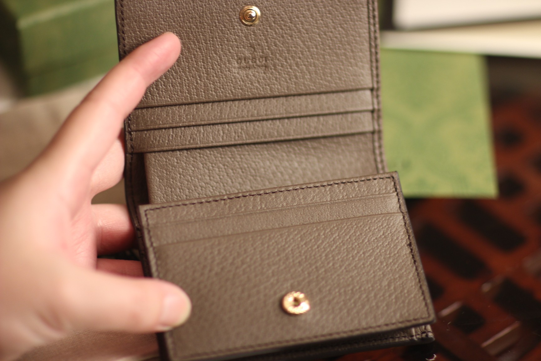 Gvc*1 Signature wallet