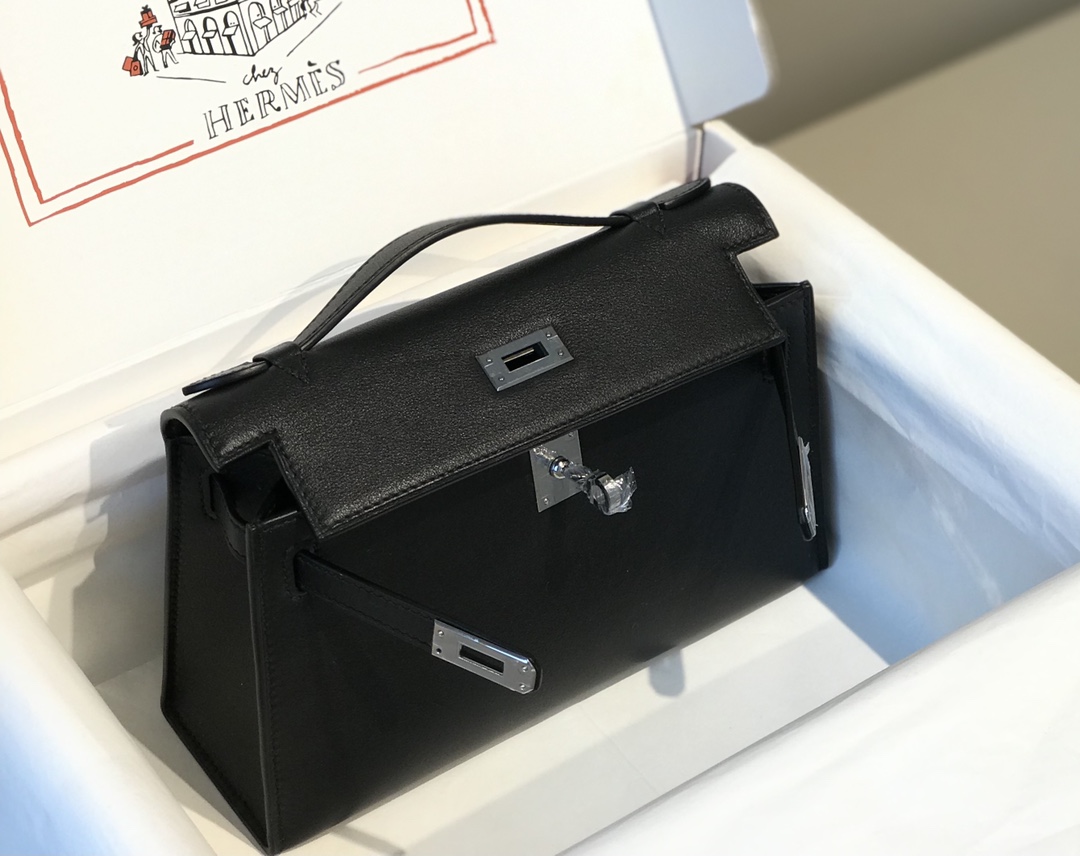 H**me5 Kelly Pochette