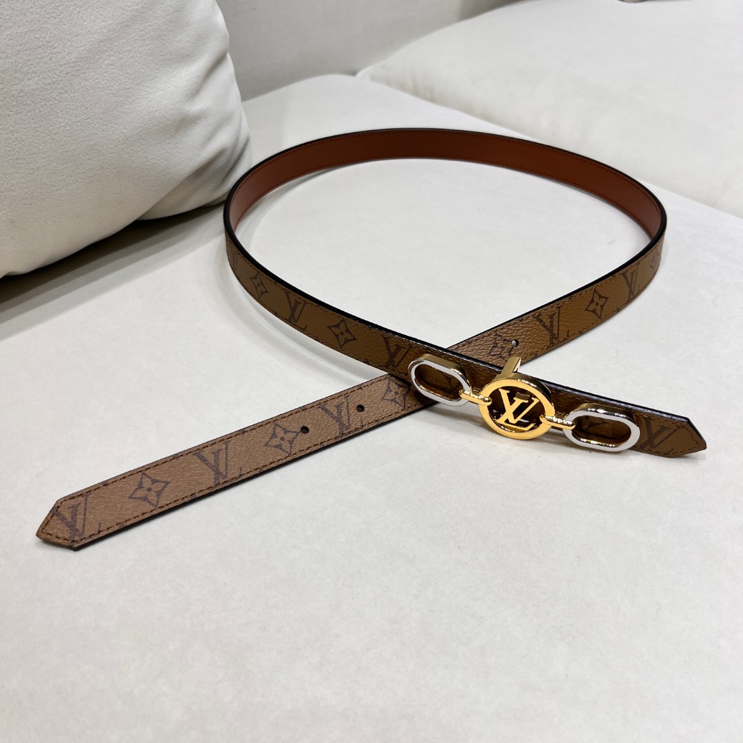 LV D1am0nd Plug Outlet