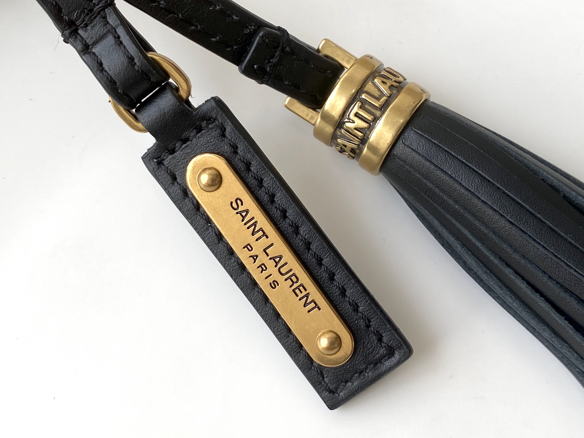 MONOGRAM Sa1nt Lau*nt