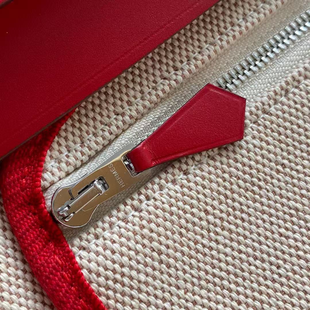 H**me5 Herbag 31 Roturnme Pegase en rouge