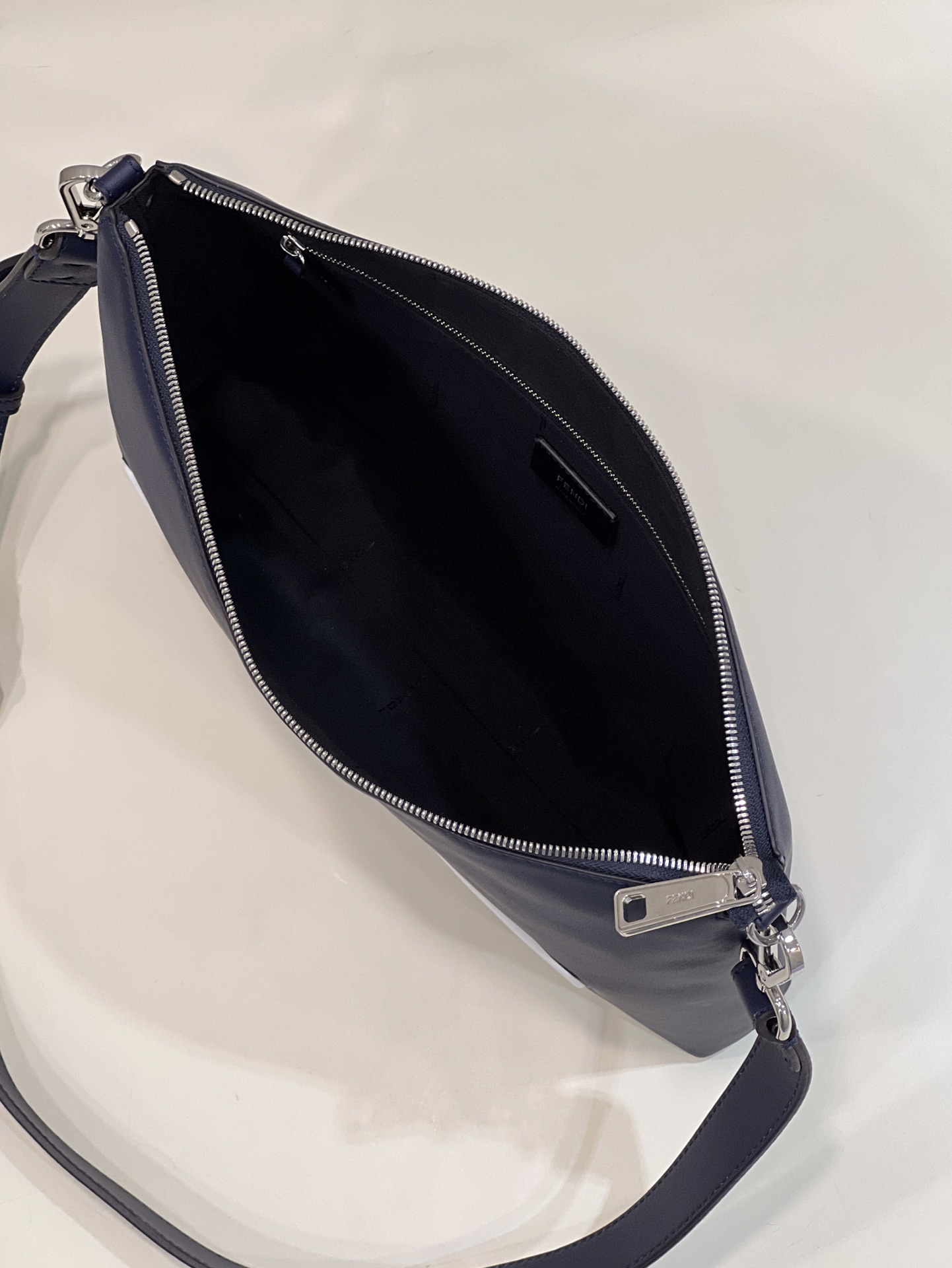 F**di O’Lock Zipper