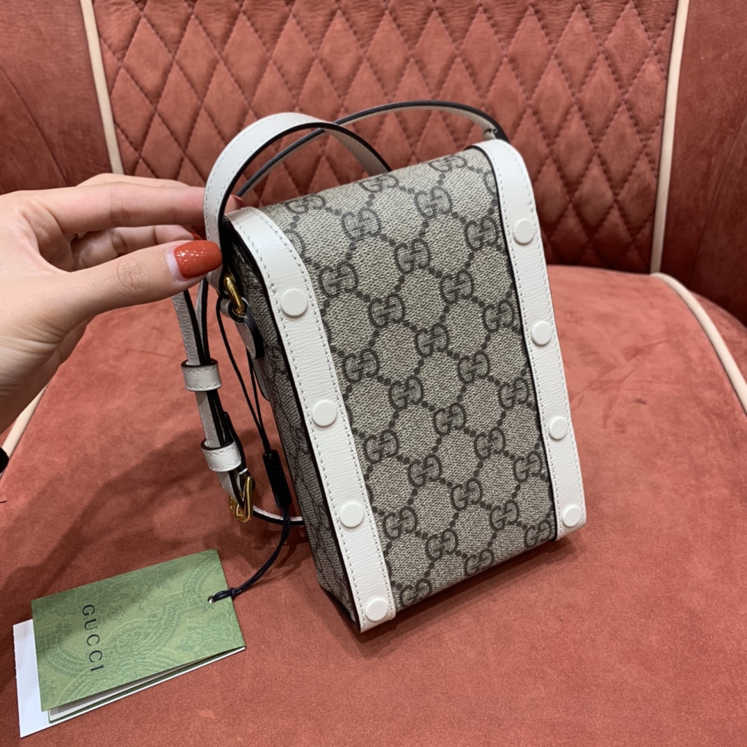 Horsebit bag