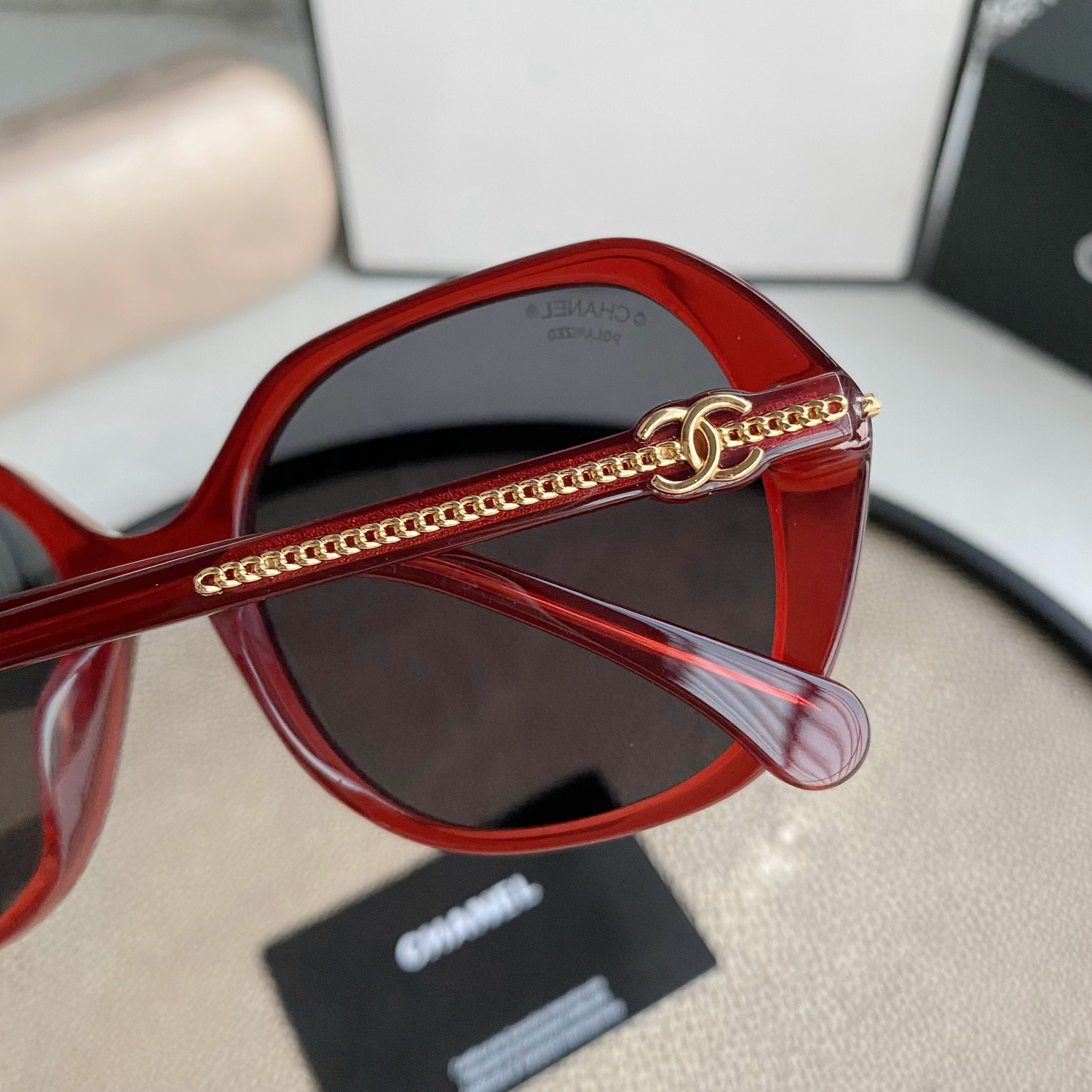 Round Sunglasses