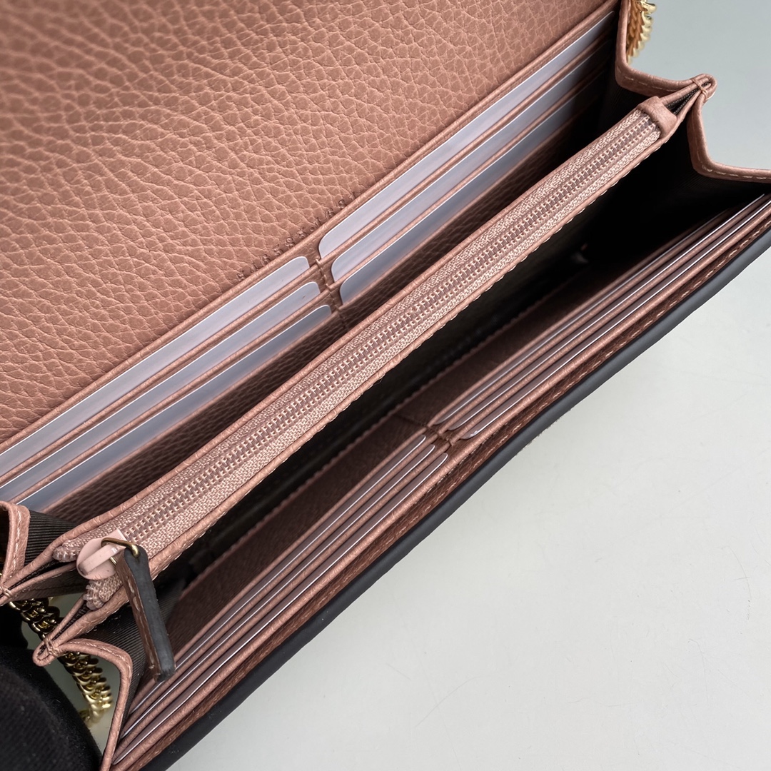 GG Marmont chain wallet