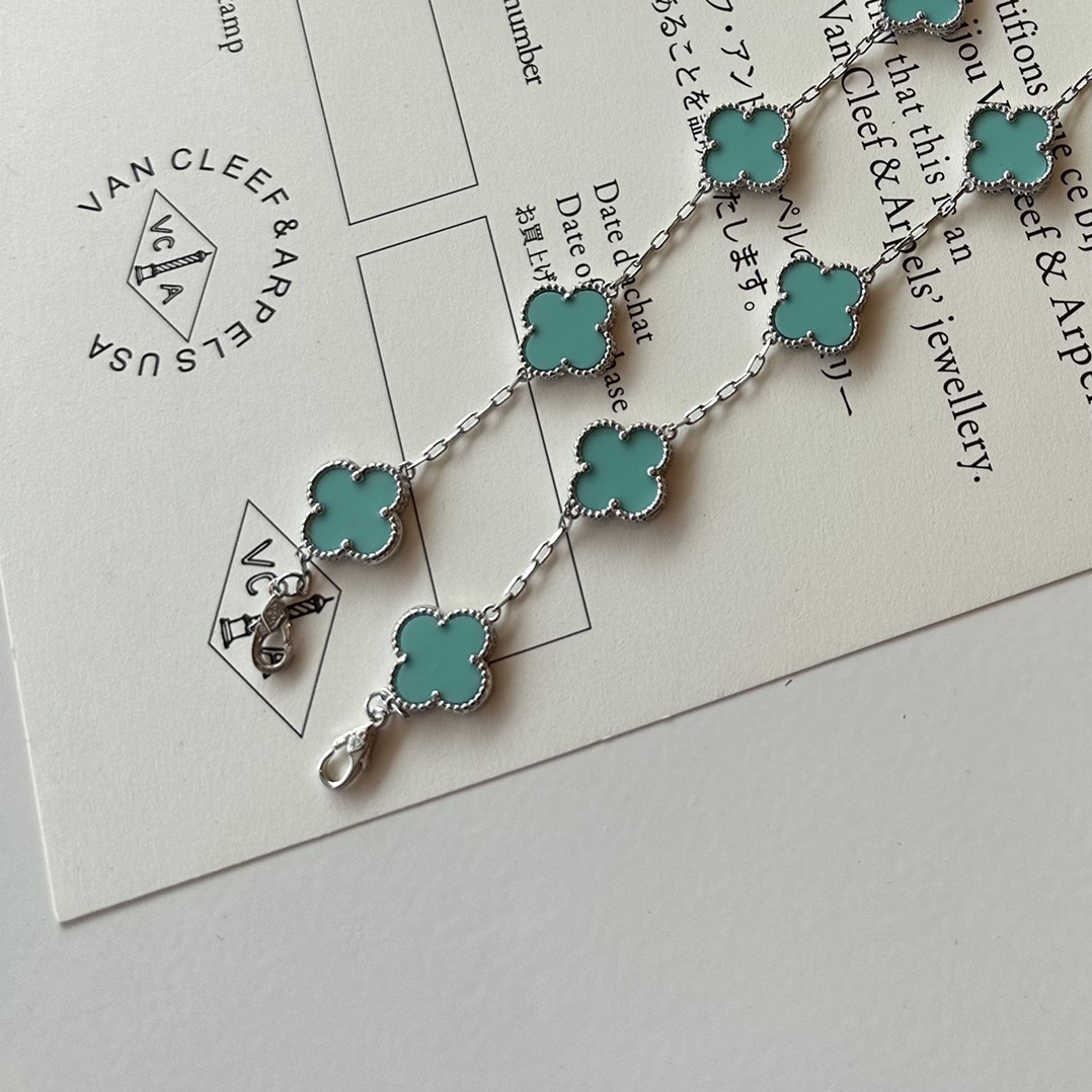 V*n Cl**f Vintage Alhambra Bracelet