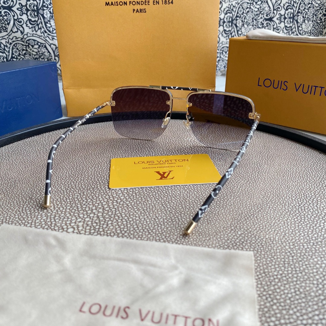 aviator sunglasses