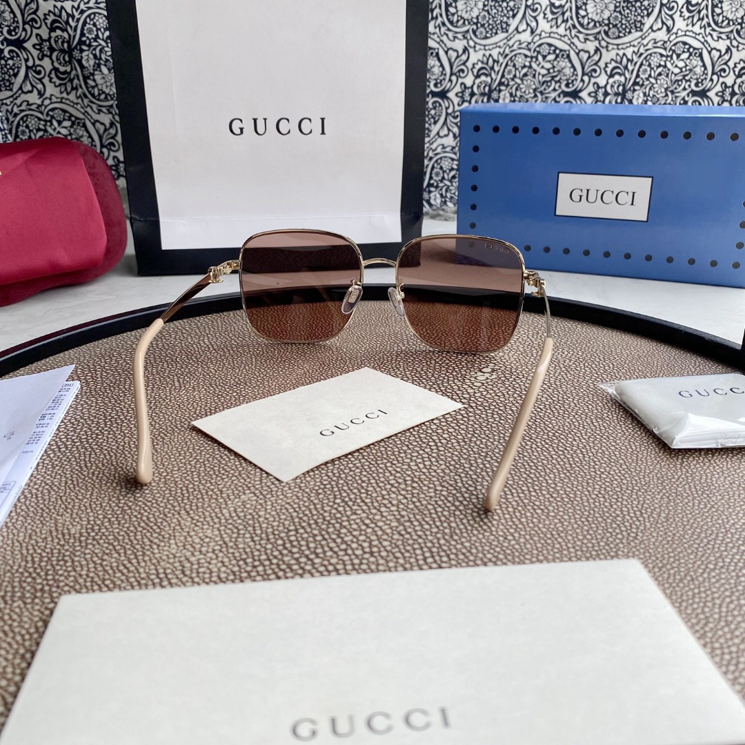 SQUARE-FRAME SUNGLASSES